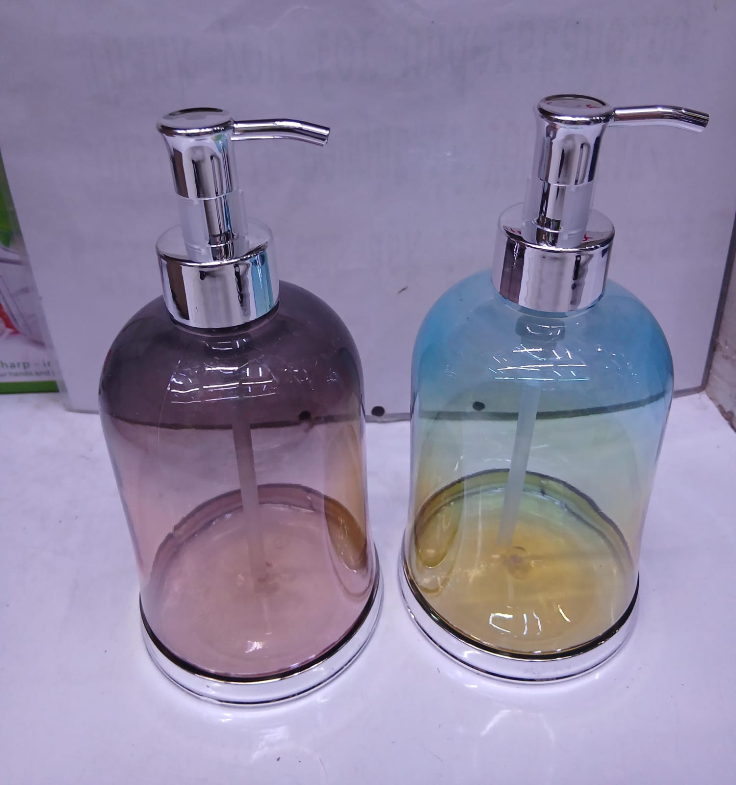 Acyric Colored Handwash Dispenser Round 500ml Wall-Mountable Bathroom Kitchen Liquid Soap Holder Durable Stylish Hygienic Easy Refill‼️‼️Keep your bathroom or kitchen tidy and hygienic with this 500ml
