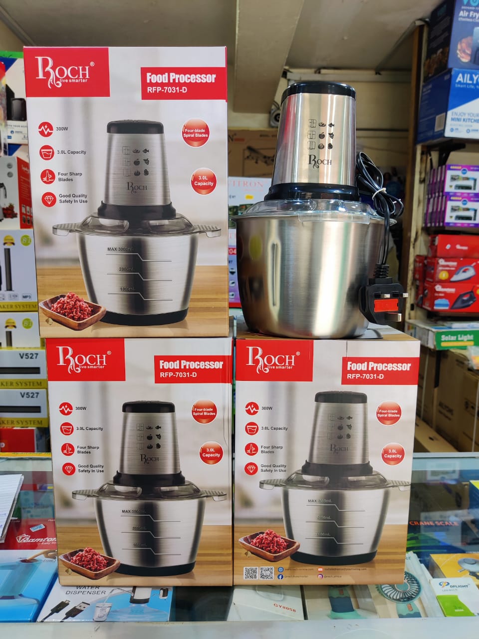 Roch Food Processor RFP-7031-D – 3.0L Stainless Steel Electric Chopper with 4 Sharp Spiral Blades, 300W Power, Multi-Function Meat & Vegetable Grinder✔️ensures fast and even chopping. From onions and