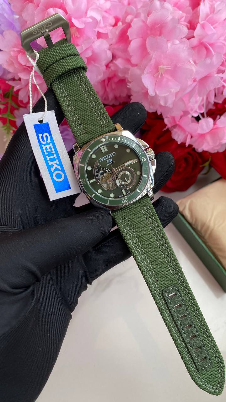 🔥⚡️NEW STOCK⚡️🔥

SEIKO 5 SPORTS AUTOMATIC  WATCH