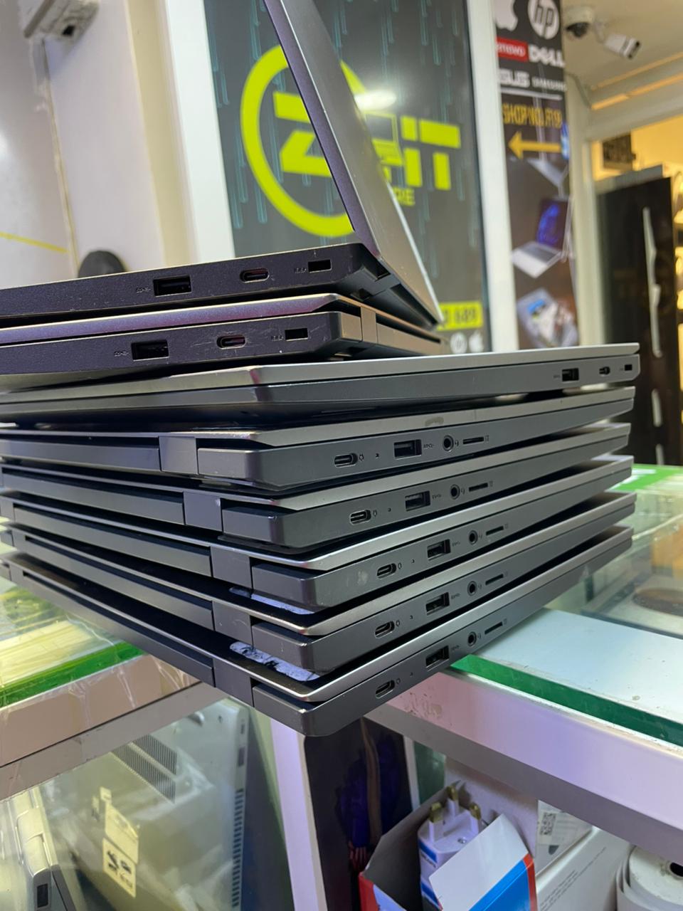 Lenovo 14e Chromebook 14” Touchscreen | 4GB RAM 32GB SSD | Fast ChromeOS | Long Battery | Student & Office Laptop