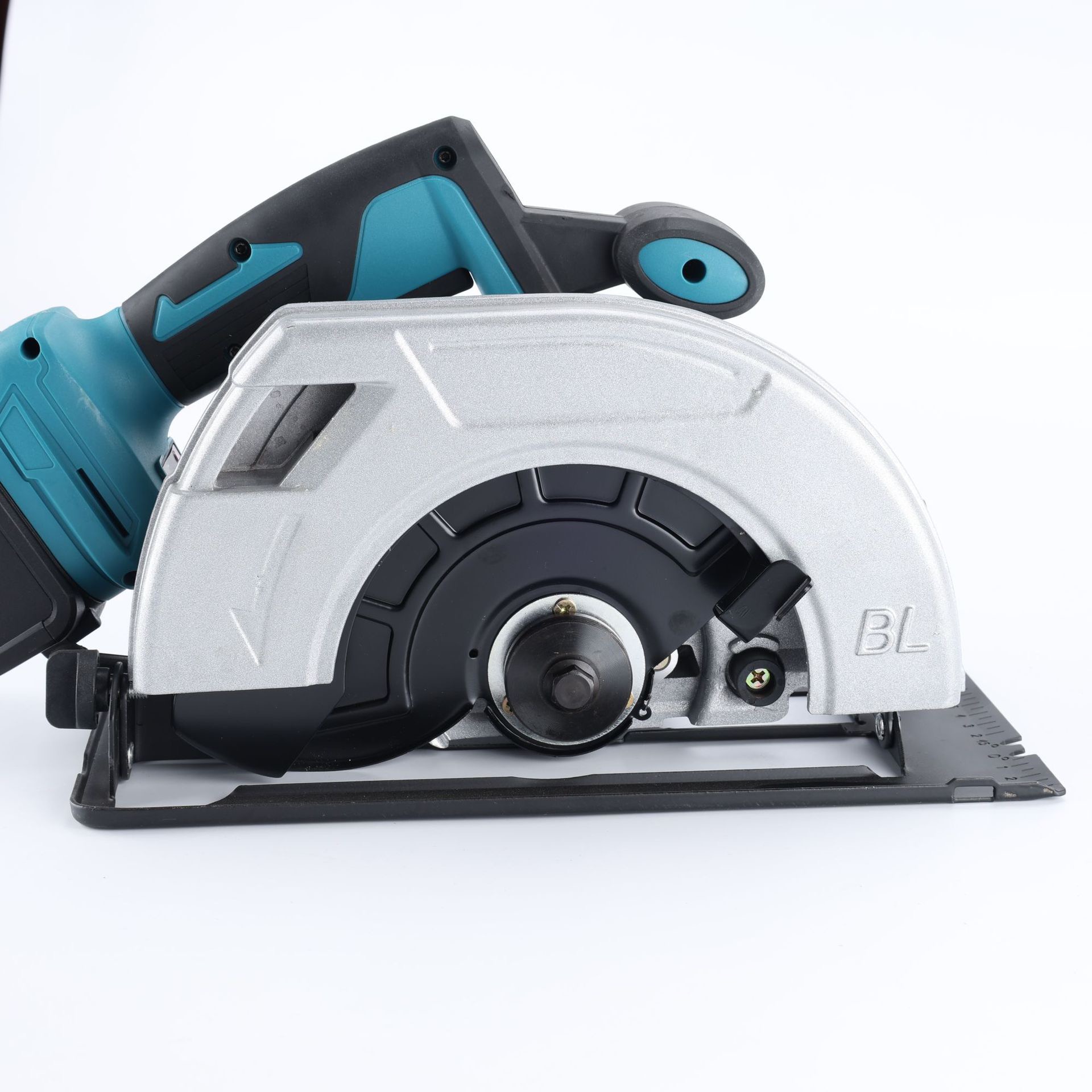 7-inch Electric Saw Charging Single Hand Saw  Two batteries and one charger Universal 21V Battery,Handheld Lithium Battery Circular Saw Woodworking Hand Saw