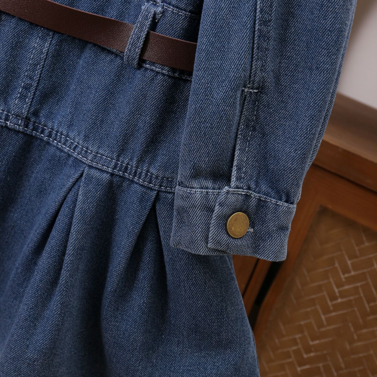 Children's clothing Girls' dress pleated denim long sleeved shirt collar single breasted cardigan skirt  tie belt Two piece set