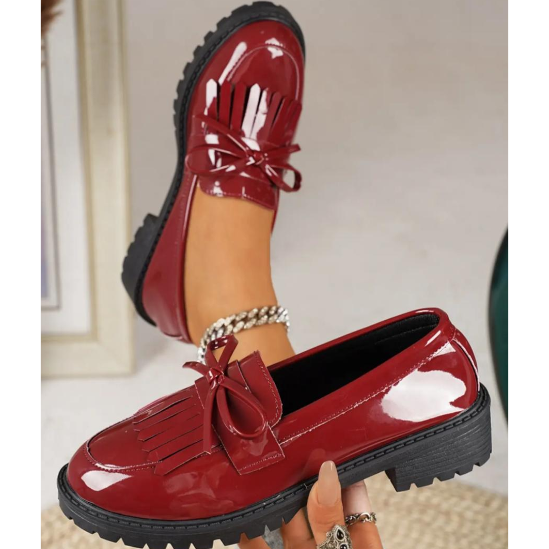 Women’s Luxury Patent Chunky Loafers | Tassel Slip-On Flat Oxford Shoes | glossy patent leather loafers. Non-Slip Sole & All-Day Comfort for Office, Casual, and Party Wear