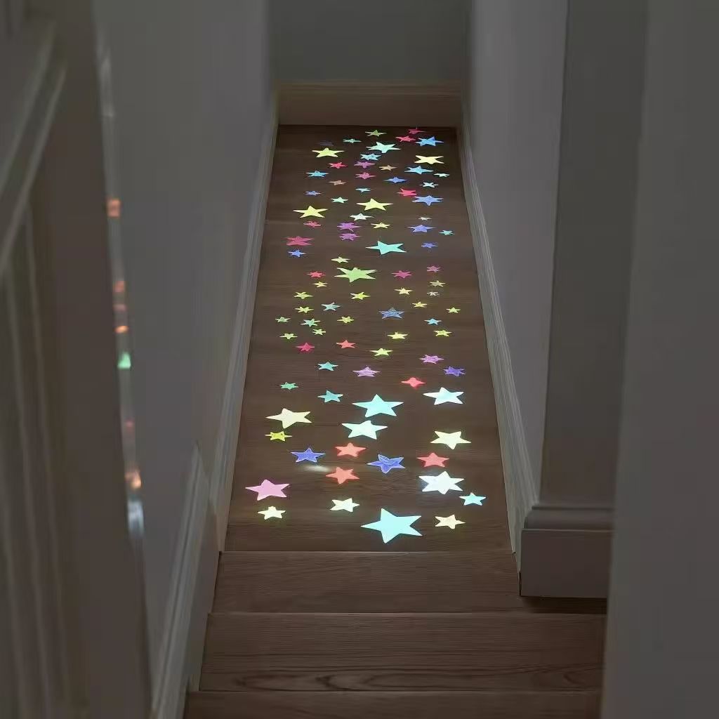 100 pieces of 3D luminous wall stickers, star stickers, bedroom home decoration, luminous wall stickers, home decoration, star luminous star stickers, 3D wallpaper