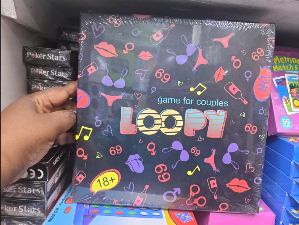 Loopy Couples Adult Conversation Card Game 150–210 Relationship Building Cards for Date Nights Communication Intimacy and Fun Activities for Couples Ages 18+