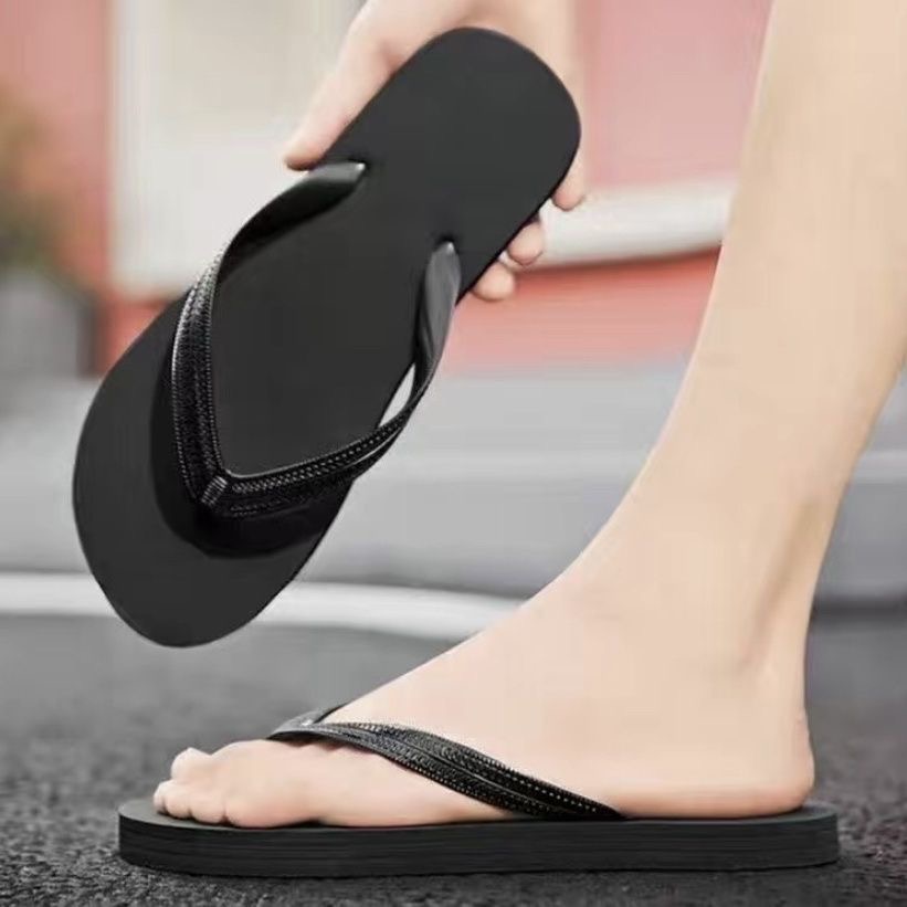 Step on poop feeling, summer trend, internet celebrity, versatile, anti slip, super thick trend, outdoor style, angle casual couple slippers