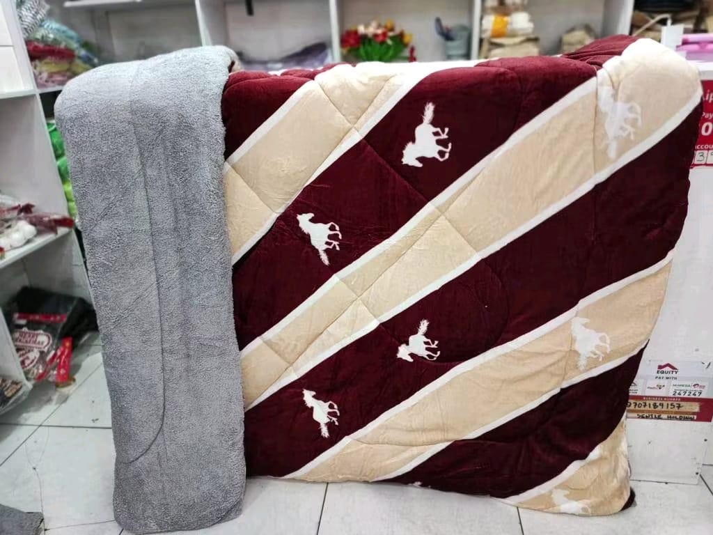 Exotic Soft Velvet Woolen Duvet Blanket – Super Soft Warm Velvet Winter Blanket for Bed, All Season Cozy Duvet