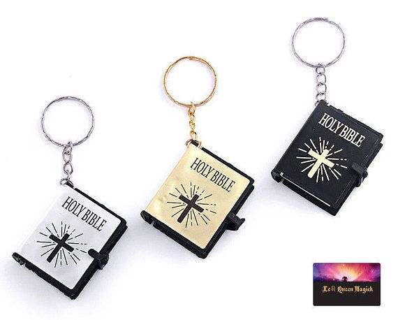 NEW!! MINI-BIBLE KEYCHAIN, (english) unique holy bible (keychain)  available in english. ( black and gold color).