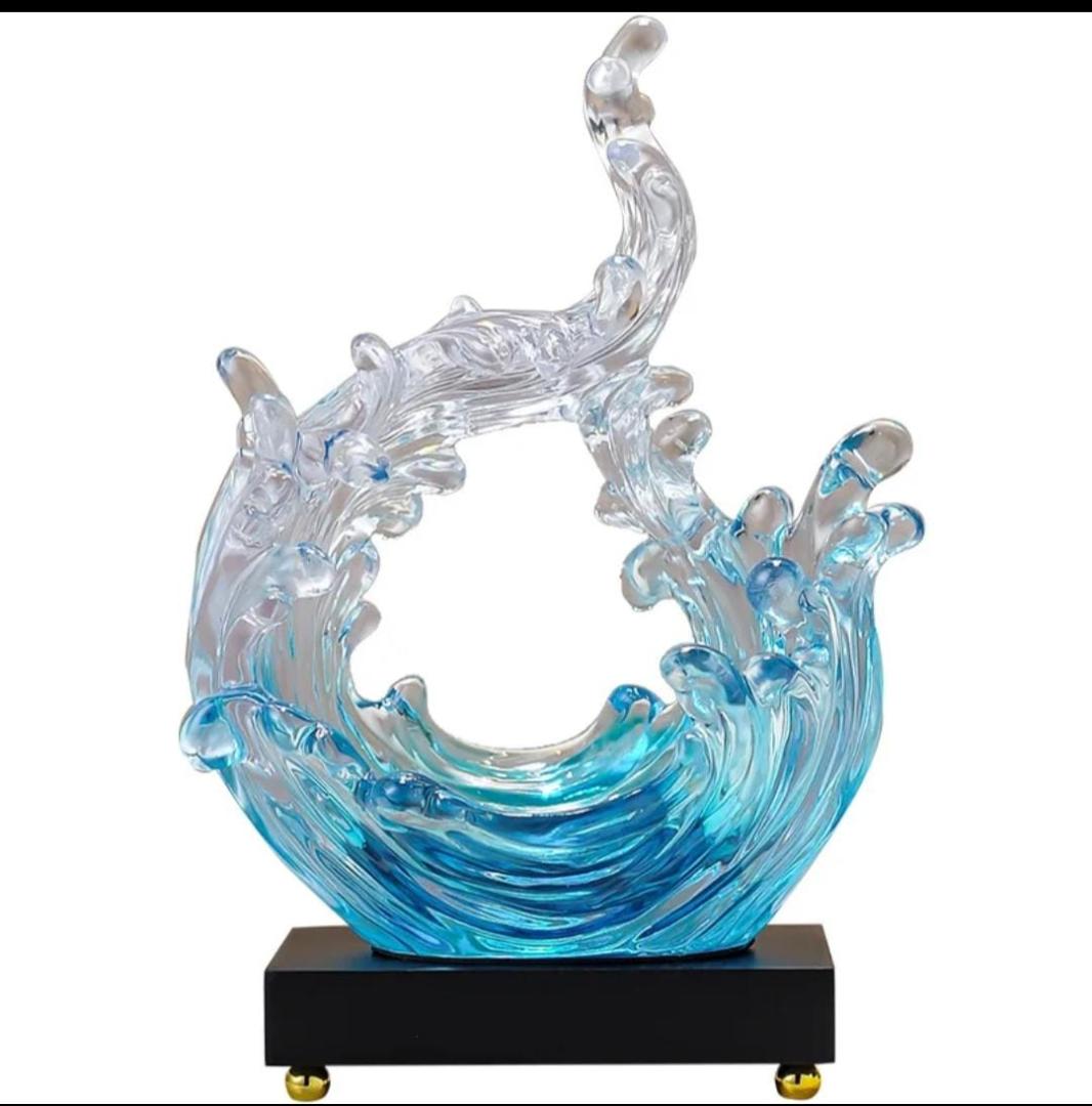 Luxury Crystal Glass Ocean Wave Sculpture – Modern Artistic Blue & Clear Water Splash Desktop Ornament, Elegant Resonant Resin Home Decor Figurine with Premium Black and Gold Base (20cm x 14cm x 30cm)