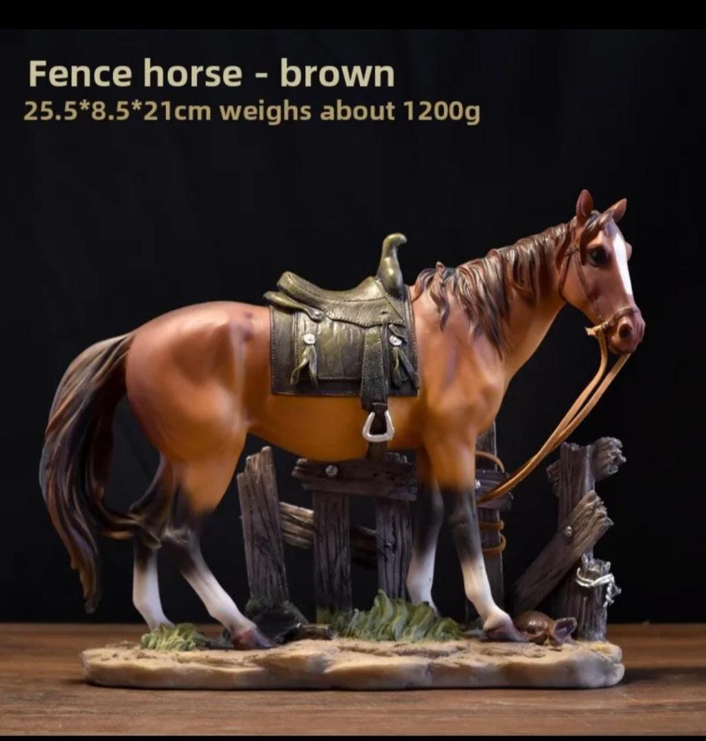 Rustic Western Horse Figurine with Fence Accent, Realistic Equestrian Stallion Statue with Saddle, Country Farmhouse Resin Sculpture for Living Room Shelf, Mantel, and Office Desktop Decor