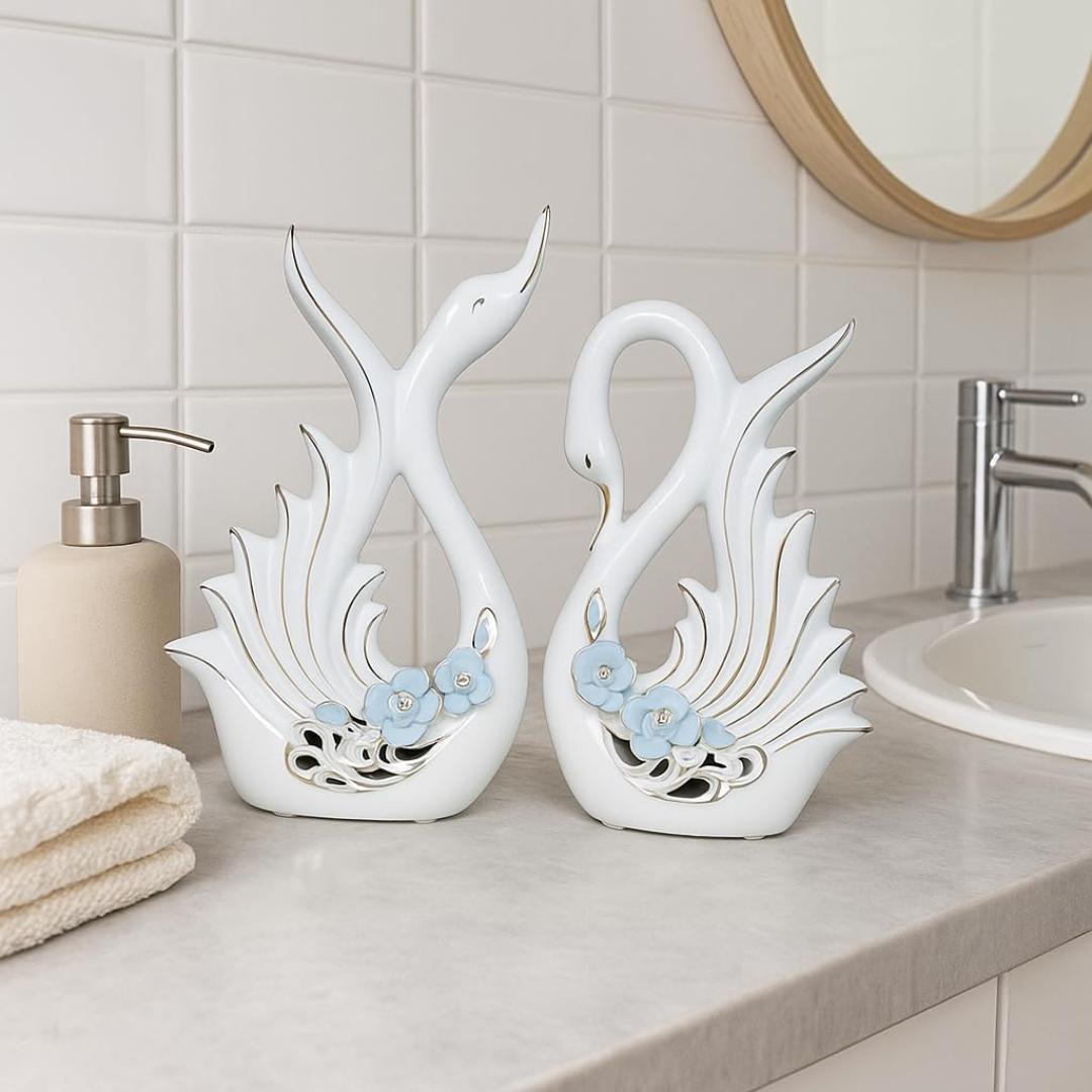 Elegant Ceramic Swan Couple Figurines Set, Luxury White and Gold Porcelain Bird Sculptures with Floral Accents, Romantic Wedding Gift and Sophisticated Home Decor Accents for Living Room