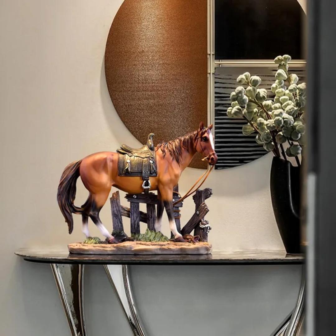 Rustic Western Horse Figurine with Fence Accent, Realistic Equestrian Stallion Statue with Saddle, Country Farmhouse Resin Sculpture for Living Room Shelf, Mantel, and Office Desktop Decor