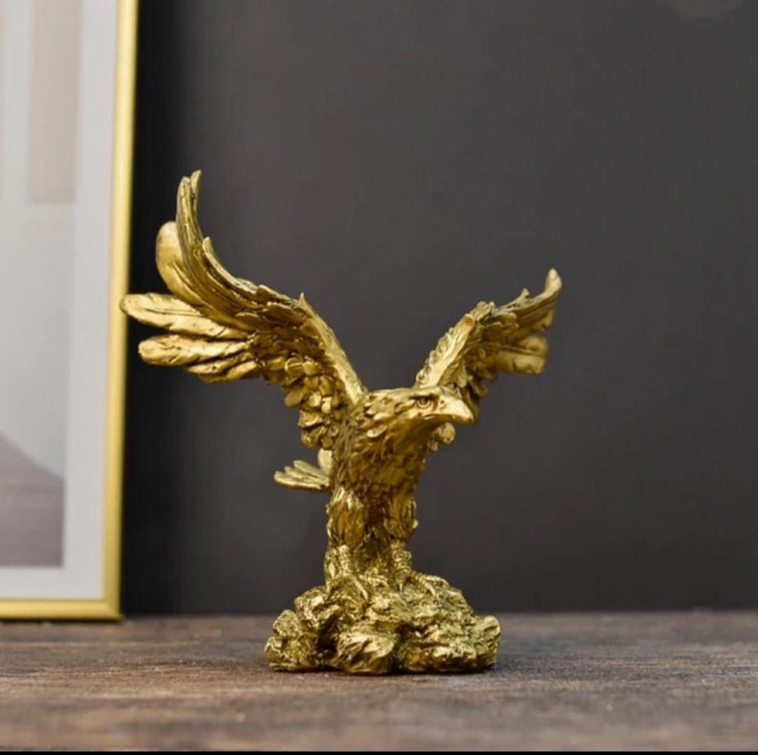 Golden Eagle Resin Ornaments Statue, Golden Eagle Sculpture Modern Home Office Figurine Decor Desktop Decoration