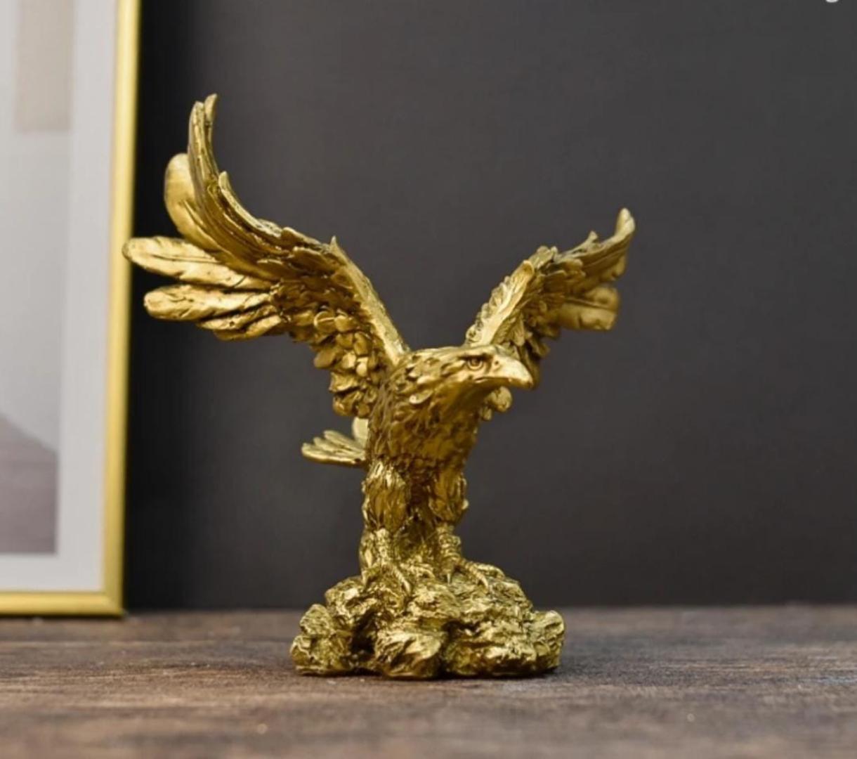 Golden Eagle Resin Ornaments Statue, Golden Eagle Sculpture Modern Home Office Figurine Decor Desktop Decoration