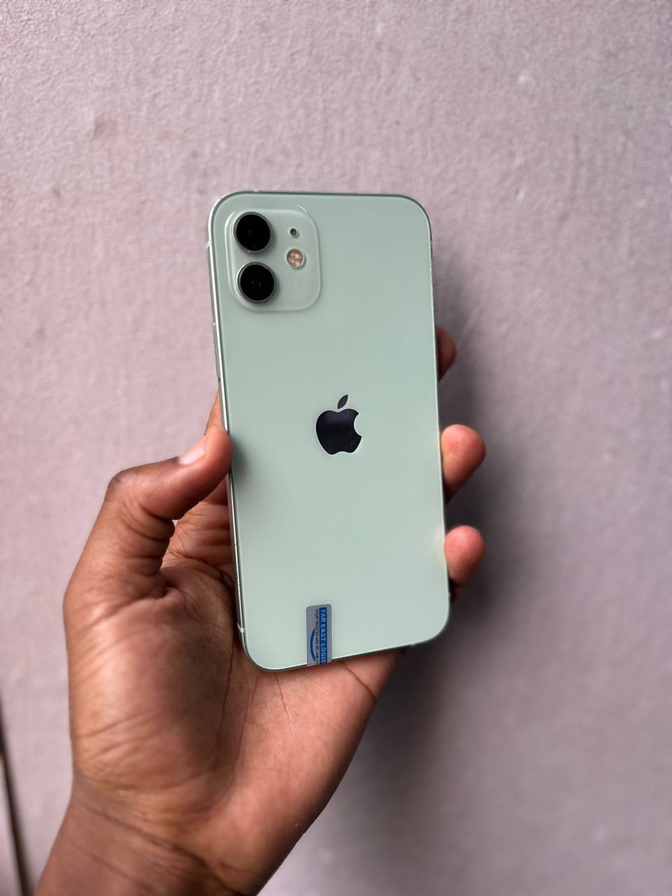 Apple iPhone 12 128gb - Fully Unlocked - VERY GOOD Condition