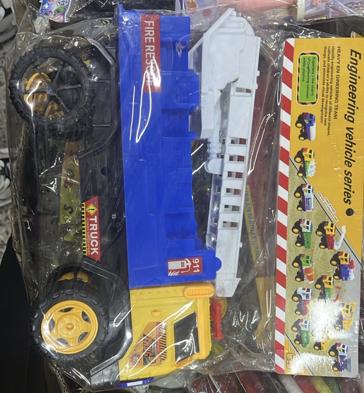 Kids games, Children Games and Toys for Fun, Relaxing , Playing with Other Kids BEN 10 WATCH , PRINCESS WATCH, TOY GUN, TRUCK, GRACE FASHION II, MILITARY WEAPONS, MINI GUITAR,WATER GUN, SWIM GOGGLES