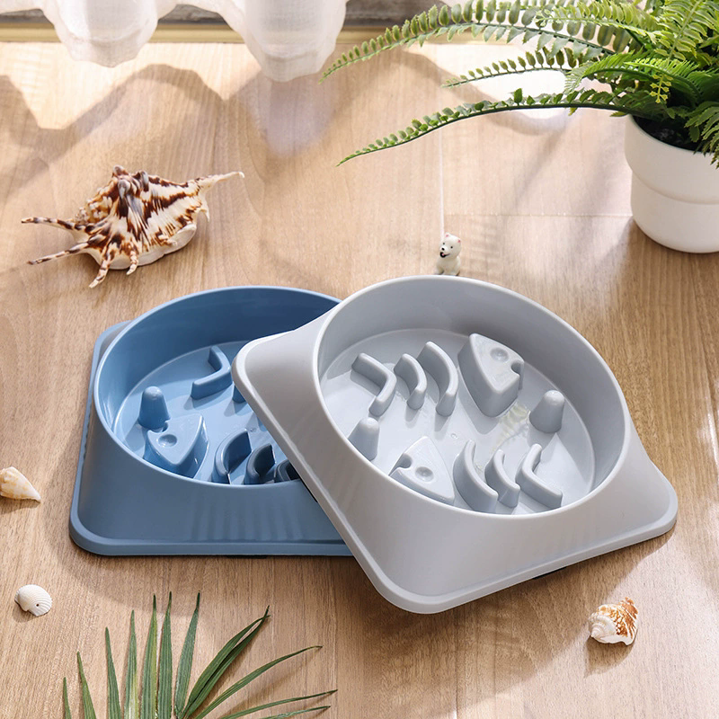 1PC     New pet slow food bowl, dog bowl, cat bowl, anti choking and anti slip dog and cat food utensils, pet supplies