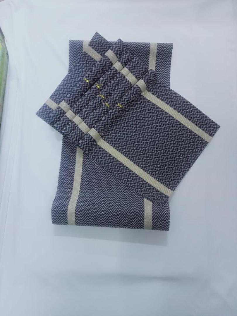6pcs pvc  table mats plus one table runner(30*180cm)