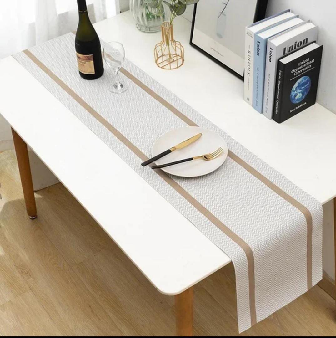 6pcs pvc  table mats plus one table runner(30*180cm)