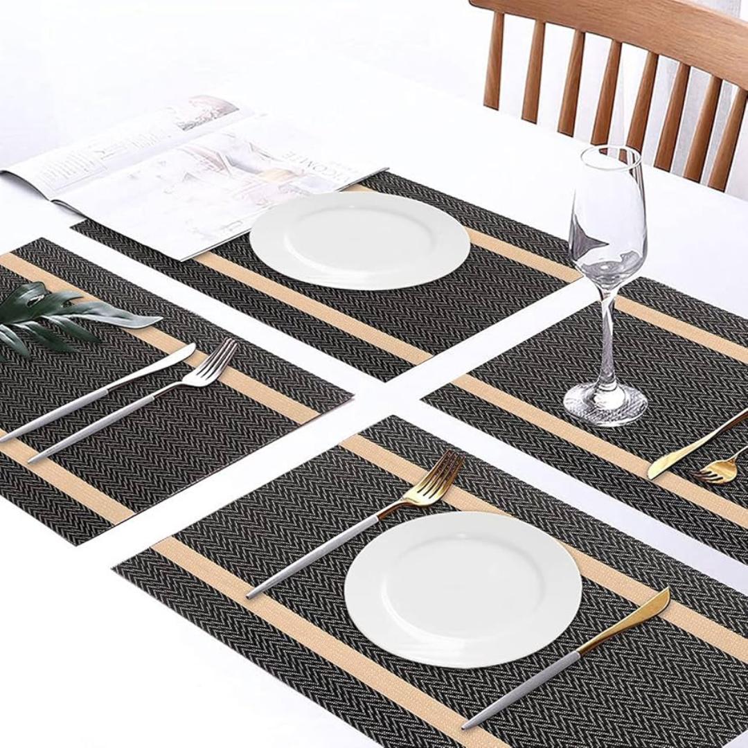 6pcs pvc  table mats plus one table runner(30*180cm)
