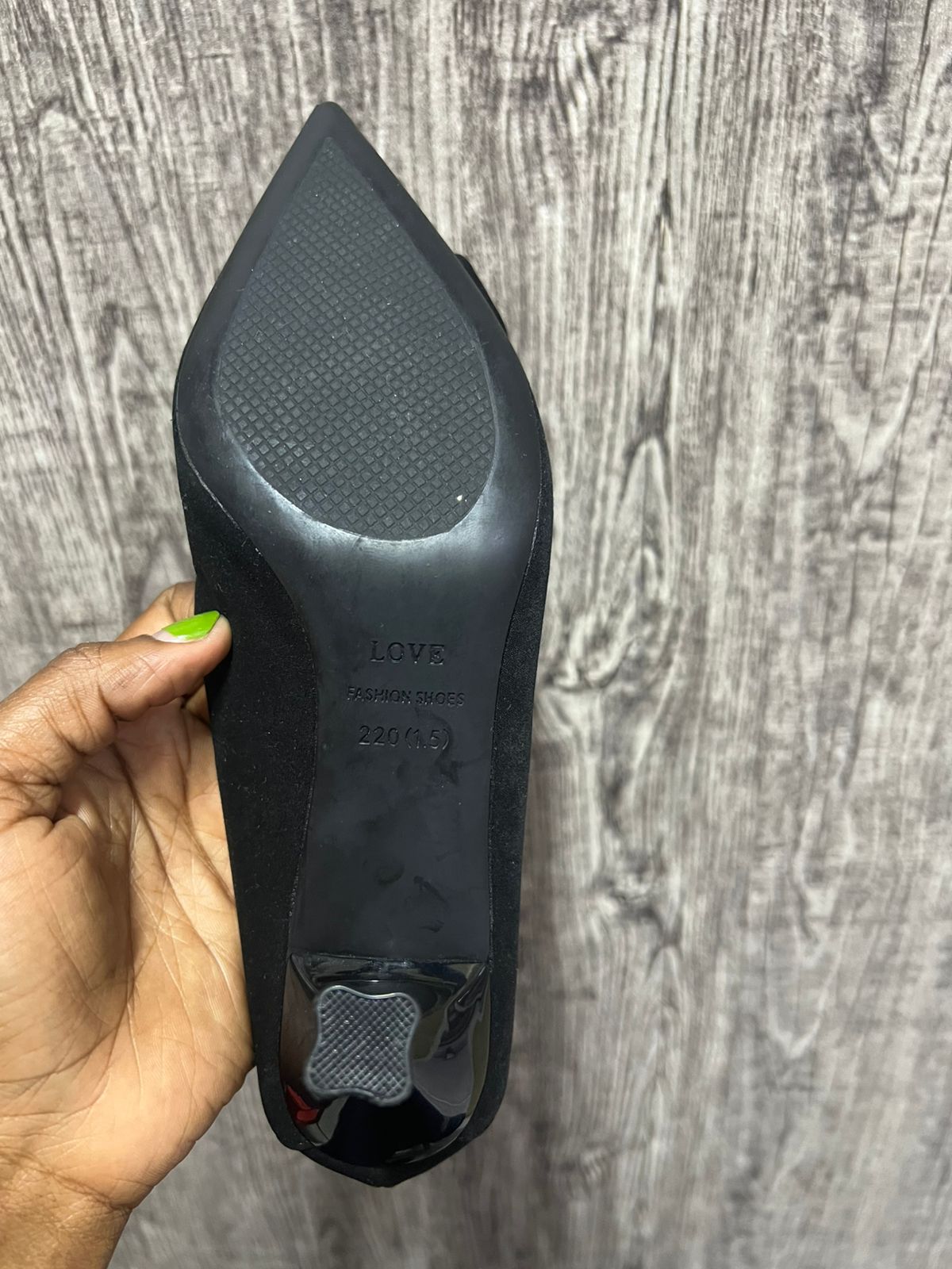 Thrift Kids Heels. Thrift Girls Heels. Size 34, Normal Fitting, 1.5 inches