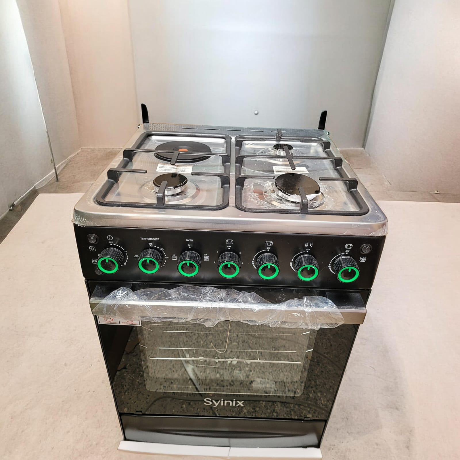 CLEARANCE OFFER syinix 60by60 3gas 1 Electric plate standing cooker with electric oven