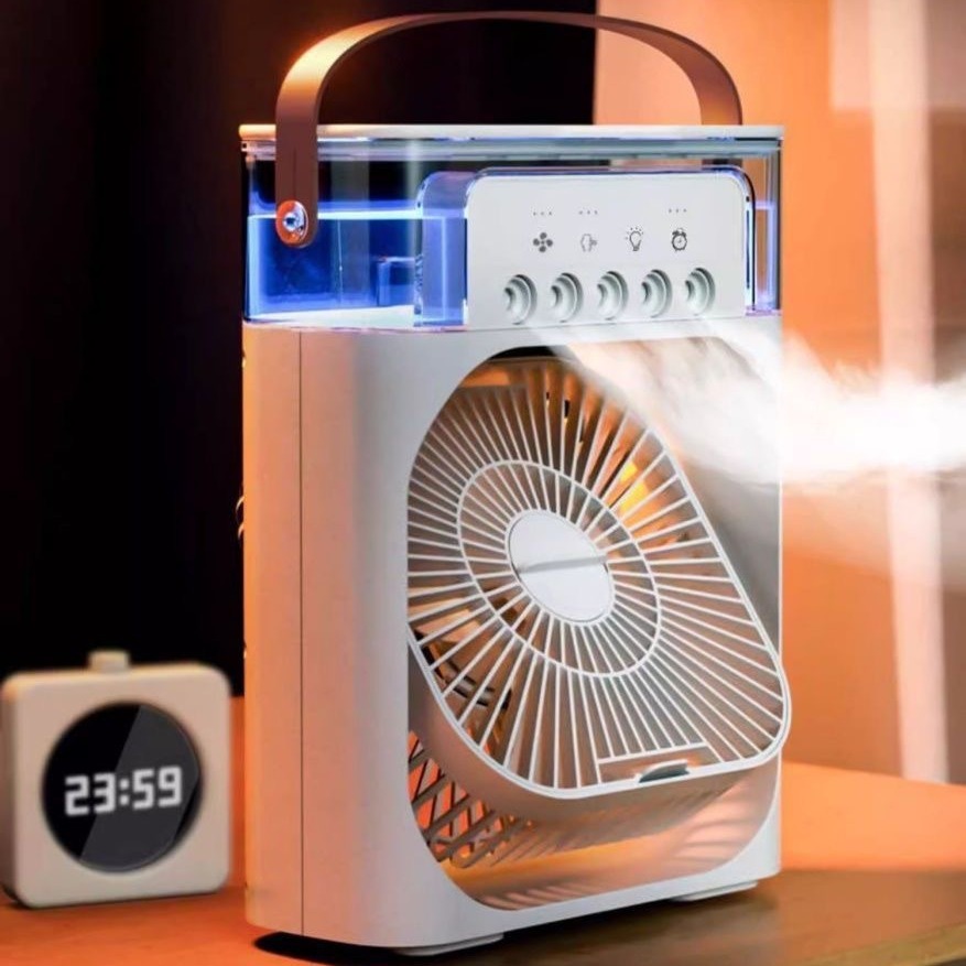 Five-hole spray fan, small fan, mini fan, multi-functional fan for dormitory, office, and home use.