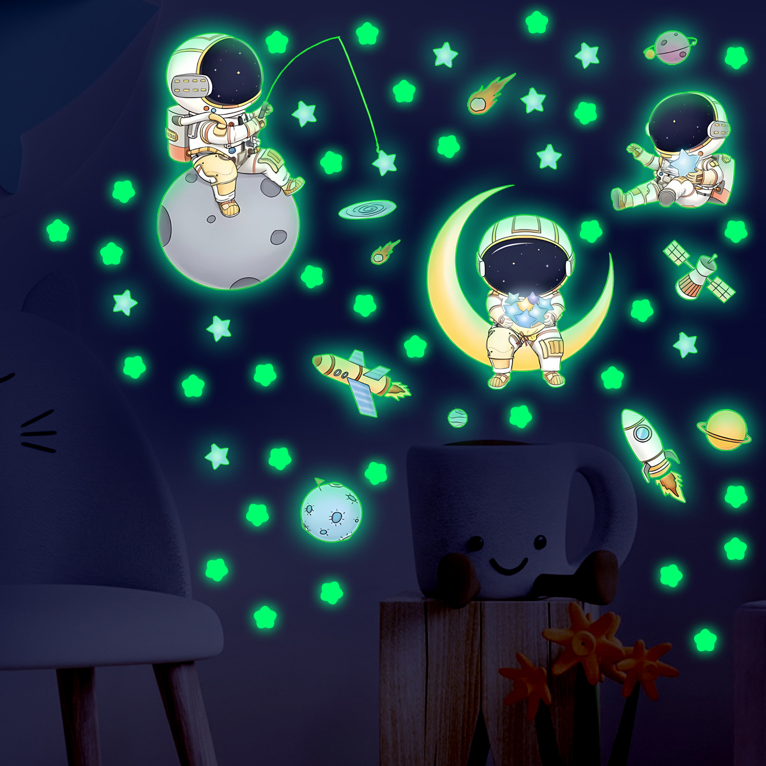 Space astronaut star glow-in-the-dark wall stickers for children's rooms and kindergartens, featuring a cute cartoon background of the universe and starry sky.