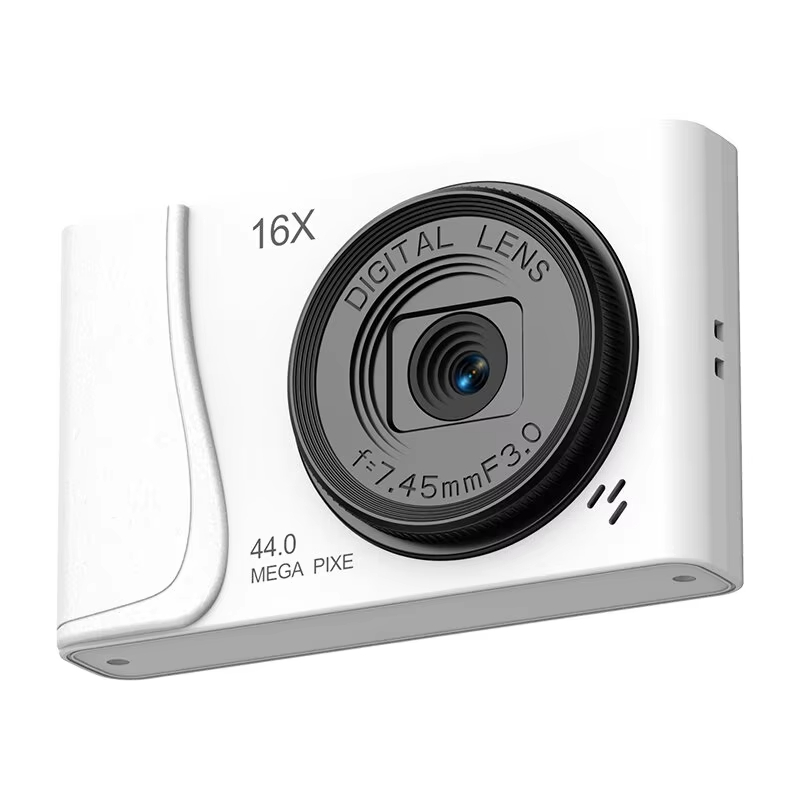 Retro CCD 24 Million Pixels Camcorder 4K Digital Camera 16x Zoom Compact Cameras Auto Focus for Adult Beginners Kids Photograph