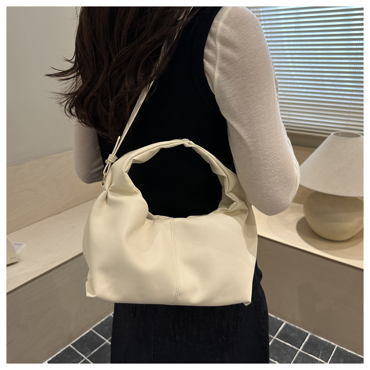Solid Color Top Clutch Bag Stylish Twist Square Bag Simple and Versatile Commute Bolso Mujer Designer Bags Lady Handbag Purses B0262