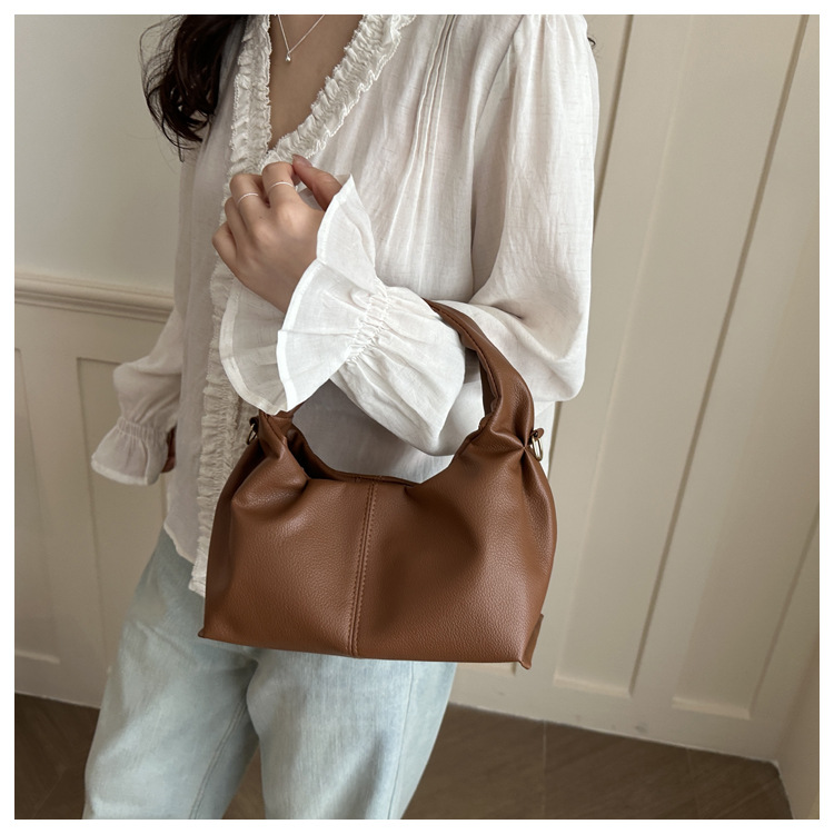 Solid Color Top Clutch Bag Stylish Twist Square Bag Simple and Versatile Commute Bolso Mujer Designer Bags Lady Handbag Purses B0262