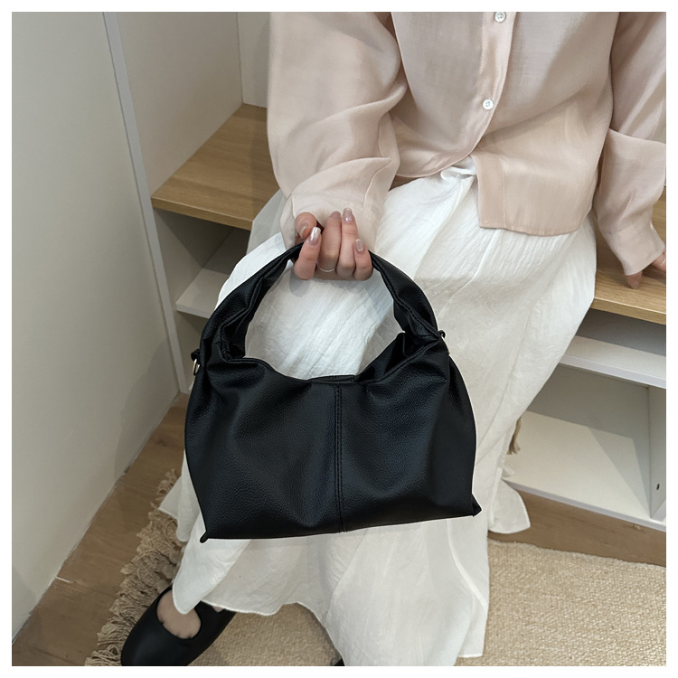 Solid Color Top Clutch Bag Stylish Twist Square Bag Simple and Versatile Commute Bolso Mujer Designer Bags Lady Handbag Purses B0262
