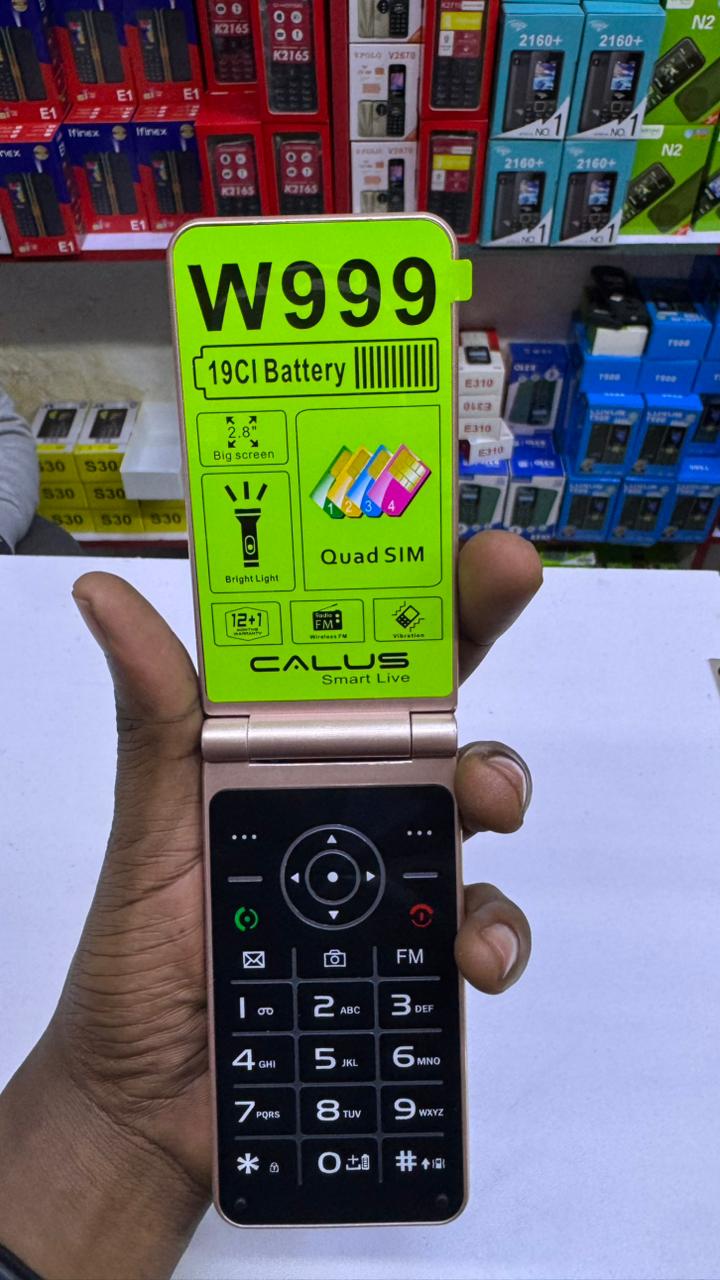 LIMITED DISCOUNT💃🏻💃🏻🔥🔥CALUS W999 Flip Phone - Quad SIM, 32GB Storage, 2.4" Display, Type-C FEATURE PHONE WITH Bluetooth /Wireless FM/SD Slot kabambe/katululu/mulika mwizi/button feature phone