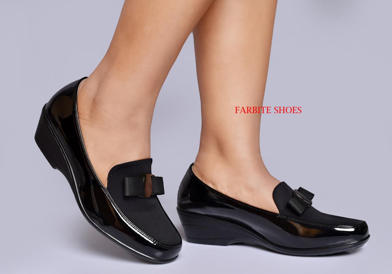 ⚡FARBITE SHOES ⚡ORIGINAL/ NEW ARRIVAL/LATEST WOMEN WEDGE🔥 High quality classic women heels affordable WEDGES🥰 Mid high Wedges making them comfortable for walking in all places🥰very cute😘⚡