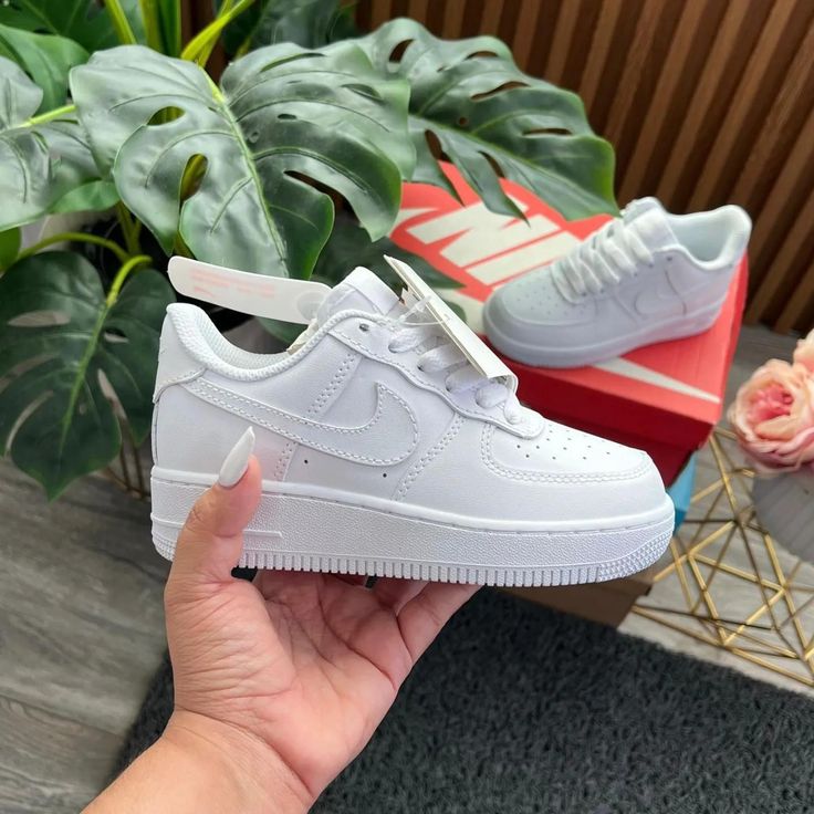 🔥 KIDS Air Force 1 Customized
White, with a fashionable, Classy fit. Best shop for Jordans, Airforce, KIDS SNEAKERS. KIDS Airfoce 1 customized, KIDS JORDAN, KIDS SHOES