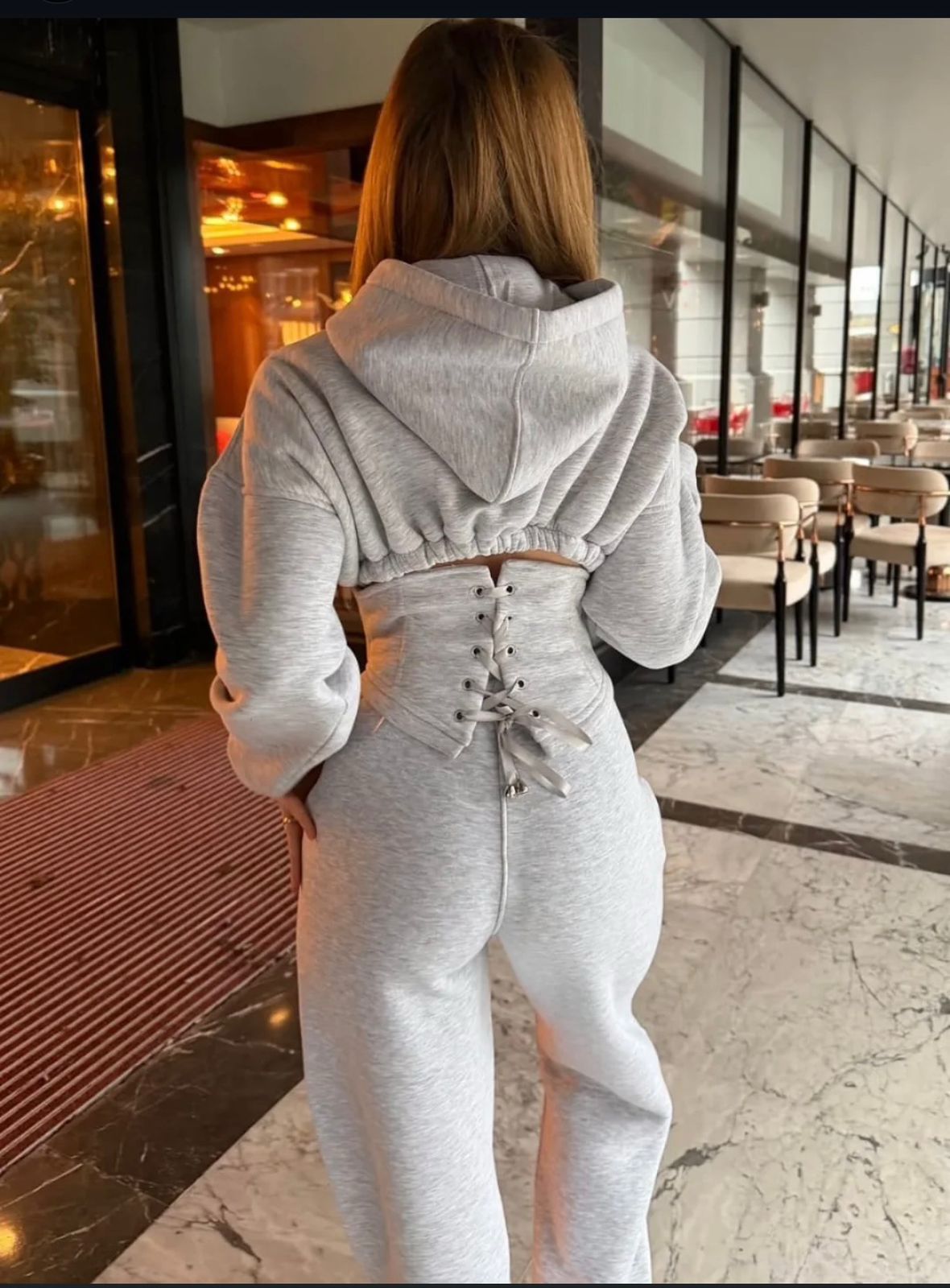 ✨ Luxe Curve Snatch Cropped Hoodie & High-Waist Sweatpants Set – Sculpted Fit Cozy Lounge Outfit, Premium Soft Fabric, Stylish Streetwear Two-Piece Tracksuit for Women in Grey, Black, Pink & Green ✨