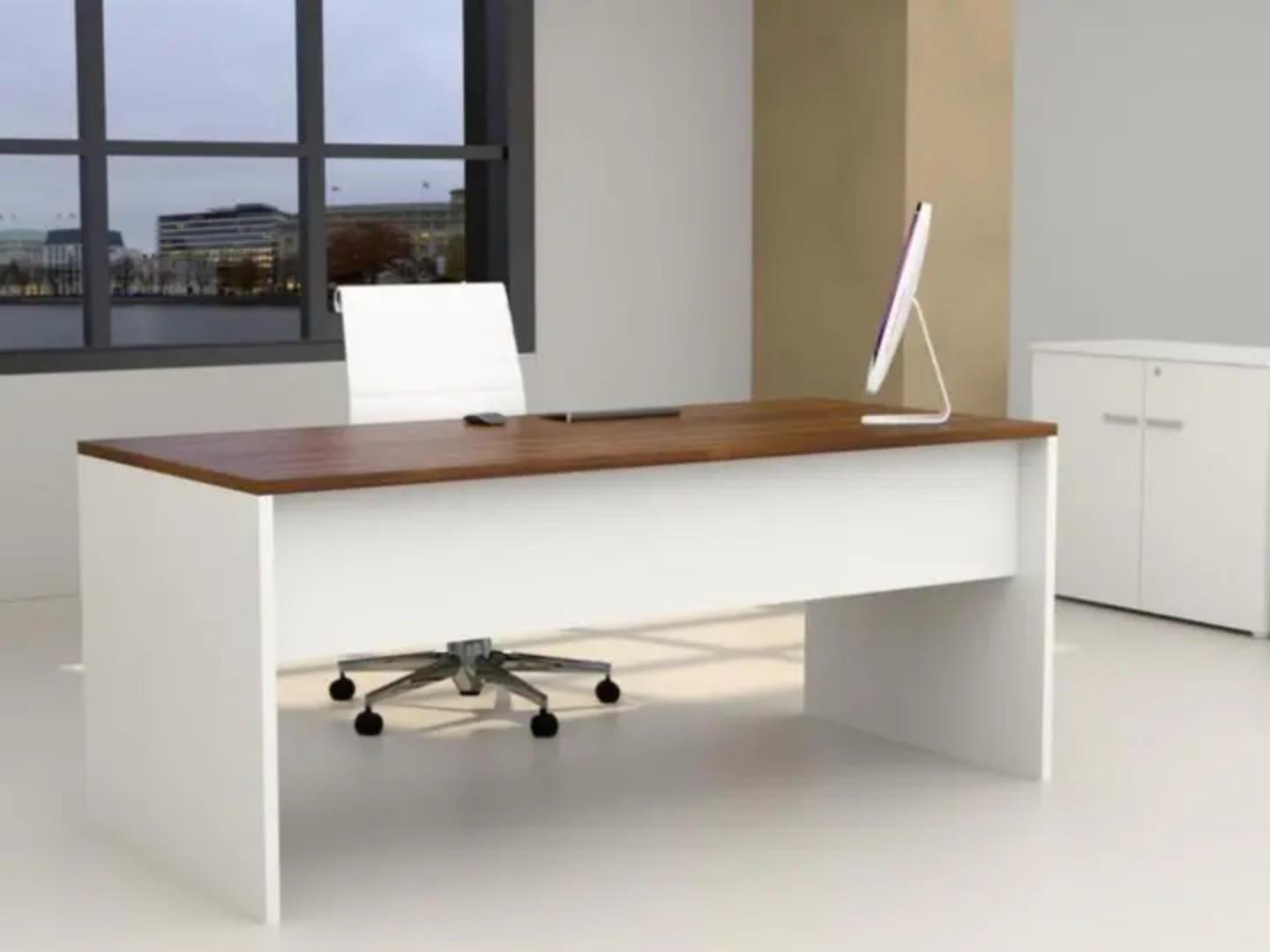 Large Executive Office Desk 145cm - Modern Management Workstation Table - Professional CEO/Manager/Boss Furniture - Woodgrain Top with White Modesty Panel
