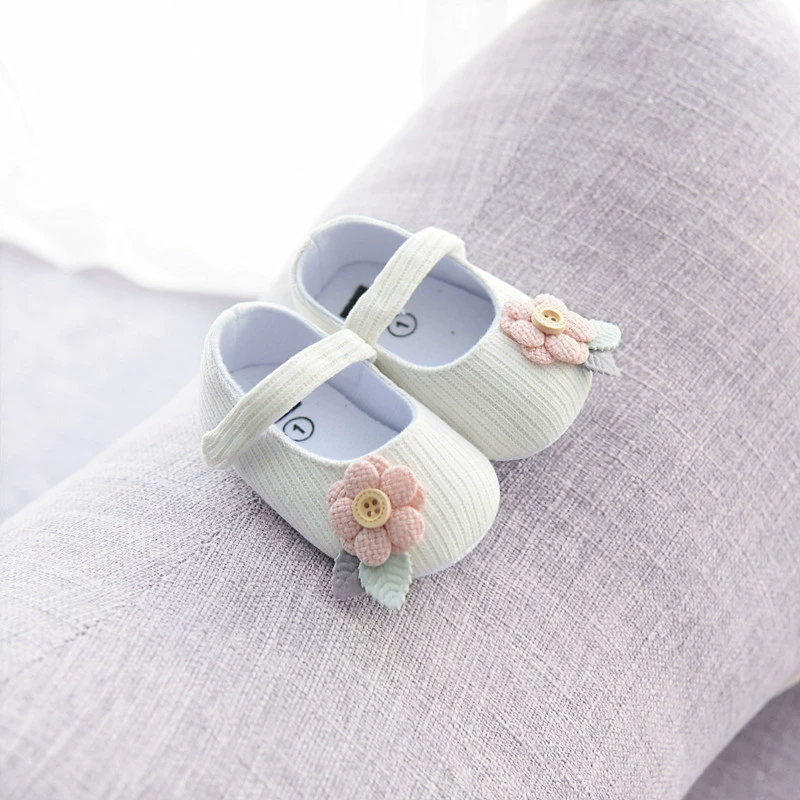 Lovely Flower Infant Girl Shoes Cotton Bottom Baby Soft Sole Princess Toddler First Walker Lightweight Newborn Prewalkers Shoe