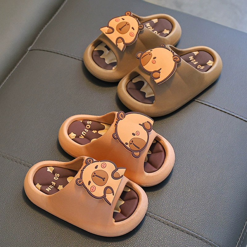 Boys' Shoes Kid Capybara Summer Kids Slippers Anti-Slip Cute Boys Girls Home Bath Slippers for Toddler & Big Children Outdoor Slippers