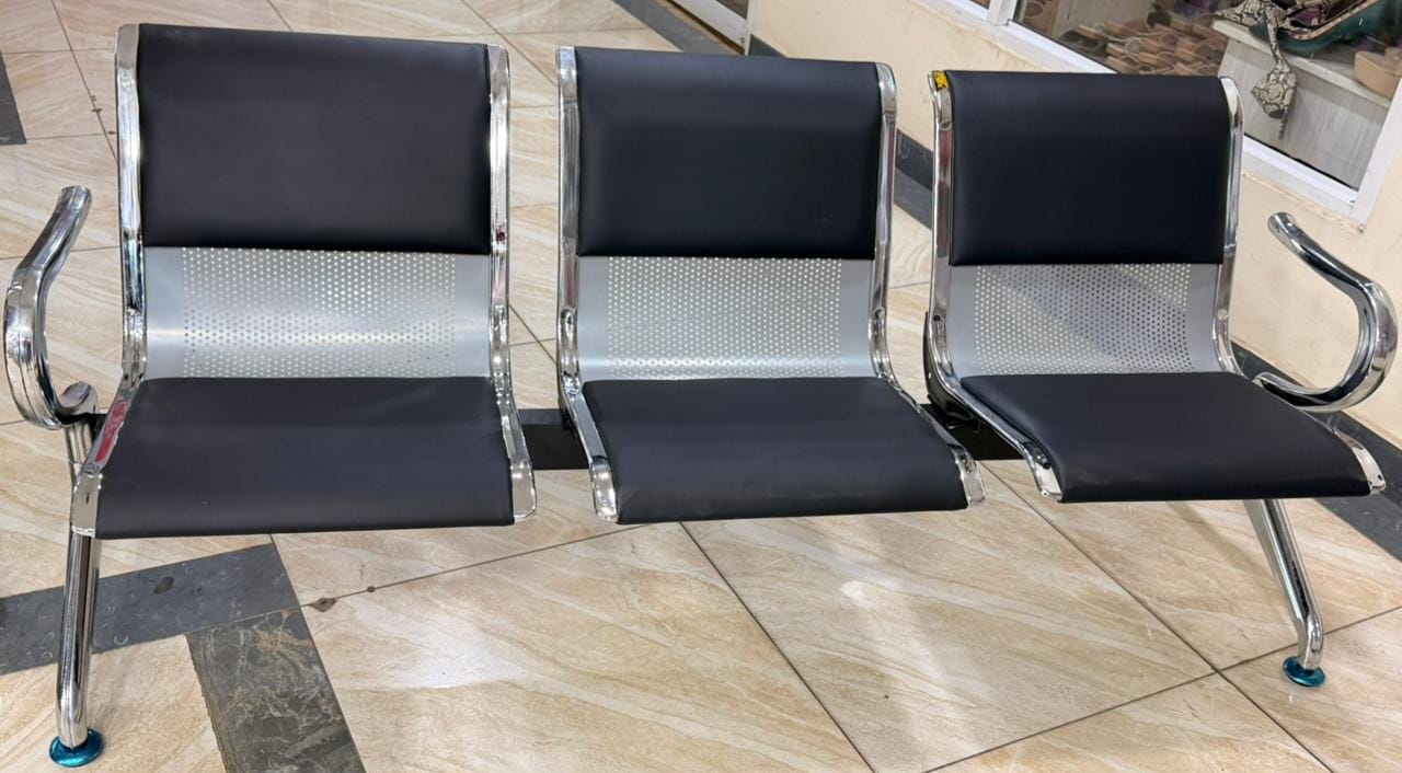 READILY ON STOCK‼️‼️3 Seater Steel Reception Bench with Black Padding – Heavy-Duty Waiting Area Chair for Office & Public Spaces🍂strong steel frame, this bench offers excellent support and stability,