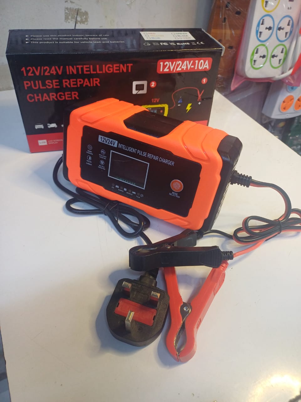 🔥🔥Car Battery Charger 12V/24V - 10A Pulse Repair Starter✨Automatic charging protects your battery from being overcharged. So you can leave the charger connected to the battery indefinitely.
3-stage