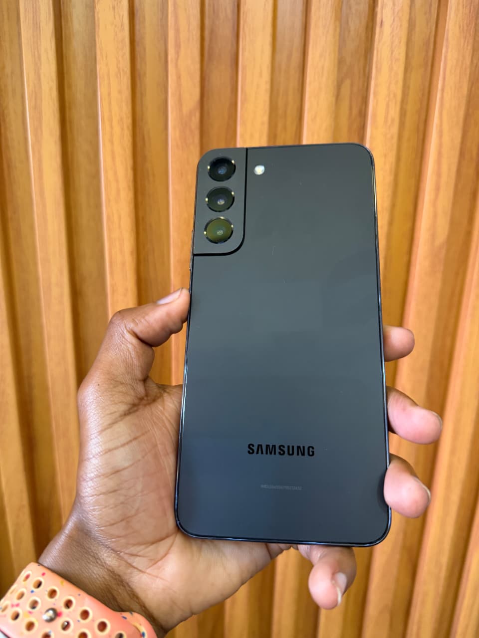 Samsung Galaxy S22+ – 6.6” 120Hz AMOLED | 50MP Triple Camera | 8GB RAM | 4500mAh Power Beast