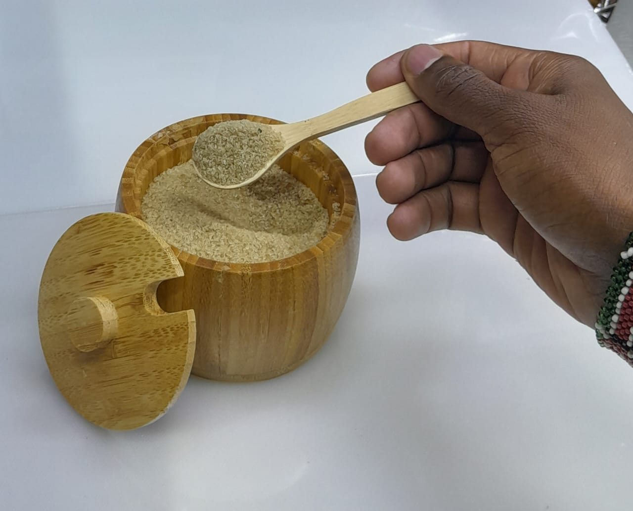 Bamboo Sugar Dish 320ml with Bamboo Teaspoon Unbreakable Natural Eco-Friendly Kitchen Condiment Serving Bowl Sweetener Honey Spice Container Tabletop Dining Accessory Safe Non-Toxic Food Grade Materi
