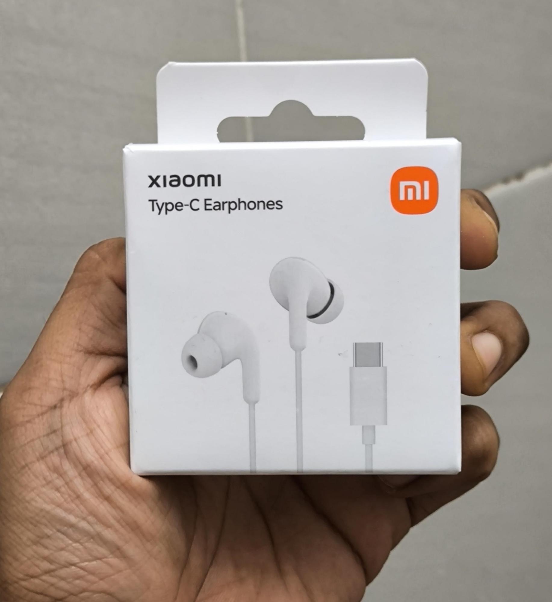 Xiaomi Type-C Earphones – Clear Sound & Modern Design