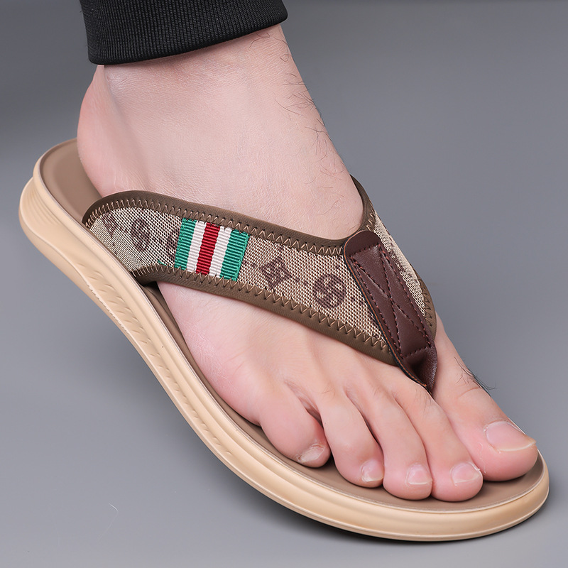 Men's Casual Breathable Comfortable Sandals: Hong Kong-Style Flip-Flops, Versatile Casual Beach Shoes, Non-Slip Men's Footwear
