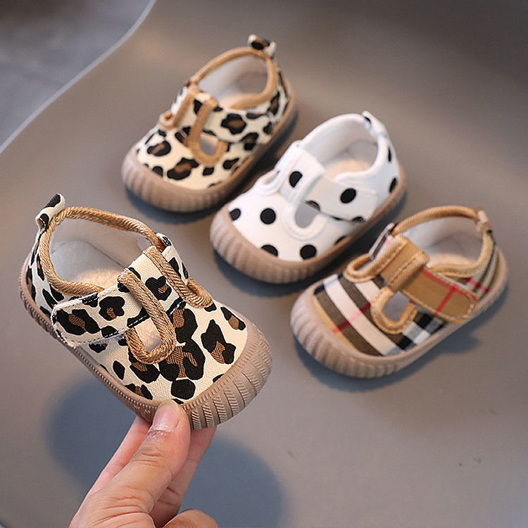 New Arrival: Breathable, Non-Slip, Durable Flat Shoes for Girls – Baby Girls’ Trainers, Baby First Steps Shoes, Single-Sole Shoes, Soft-Soled Cloth Shoes, Toddler Princess Shoes