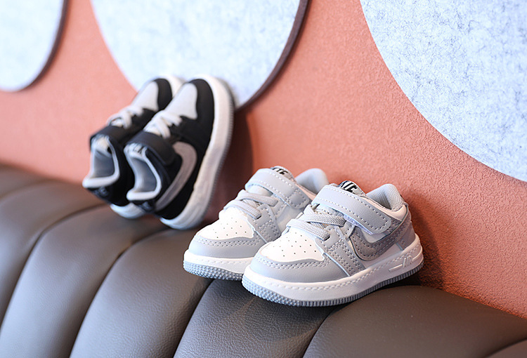 Children's Breathable, Waterproof, Durable Sneakers: Flat Shoes, British Style, Non-Slip Skate Shoes, First Walking Shoes, Kids' Shoes