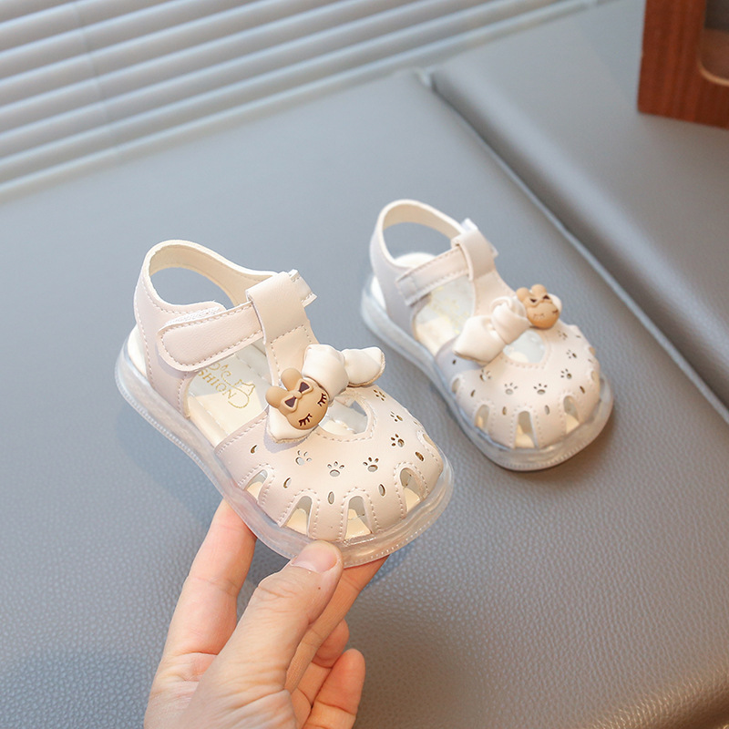 New girls' hollow out anti slip and wear-resistant sandals Korean version bow princess shoes soft sole single shoe