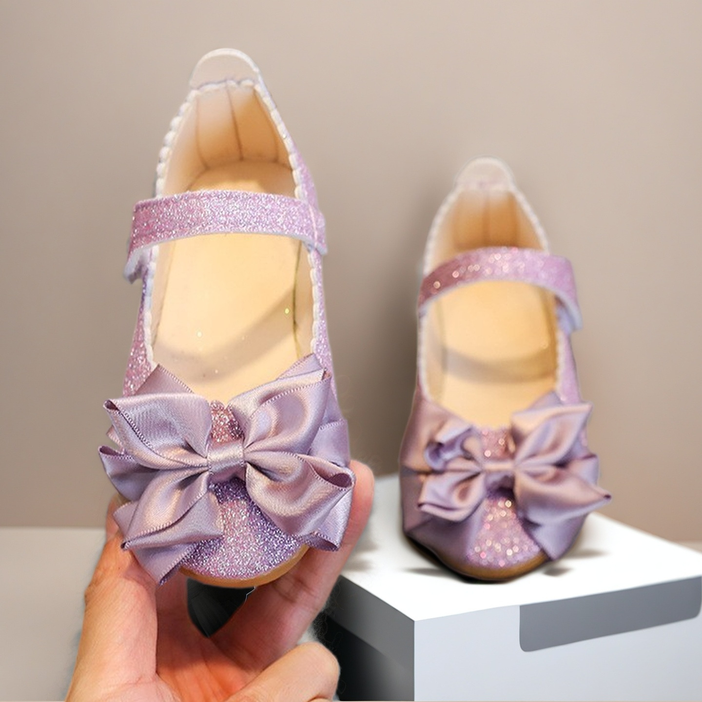 Girls' Bow-Tied Breathable Non-Slip Sandals – Korean-Style Children's Princess Shoes – Girls' Bow-Tied Flat Leather Shoes
