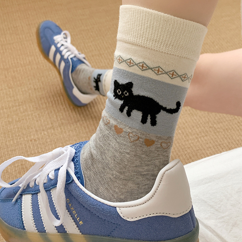 4 pairs  Spring/Autumn women’s socks: cute cartoon animal puppy socks and mid-calf kitten socks